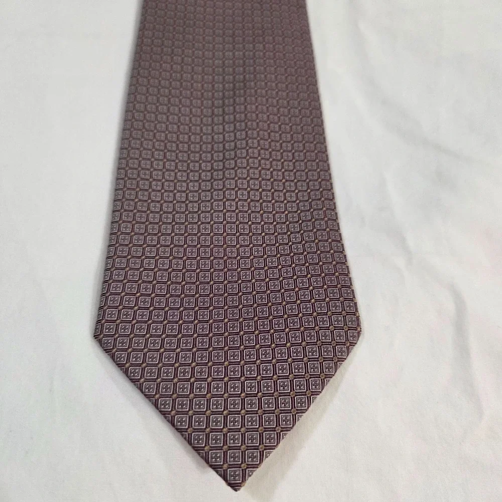 PRONTO UOMO‎ Mens Silk NWOT Tie Geometric Pattern Neck Tie Burgundy Gold Formal